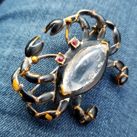 Relisted - Vintage crab brooch jelly belly unsigned Hattie Carnegie - Picture 5 of 13